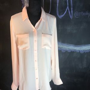 Classic White House black market button downs